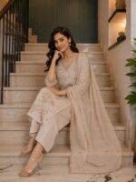 PRIYANKA - Image 2